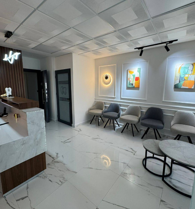 Intérieur moderne du centre dentaire
